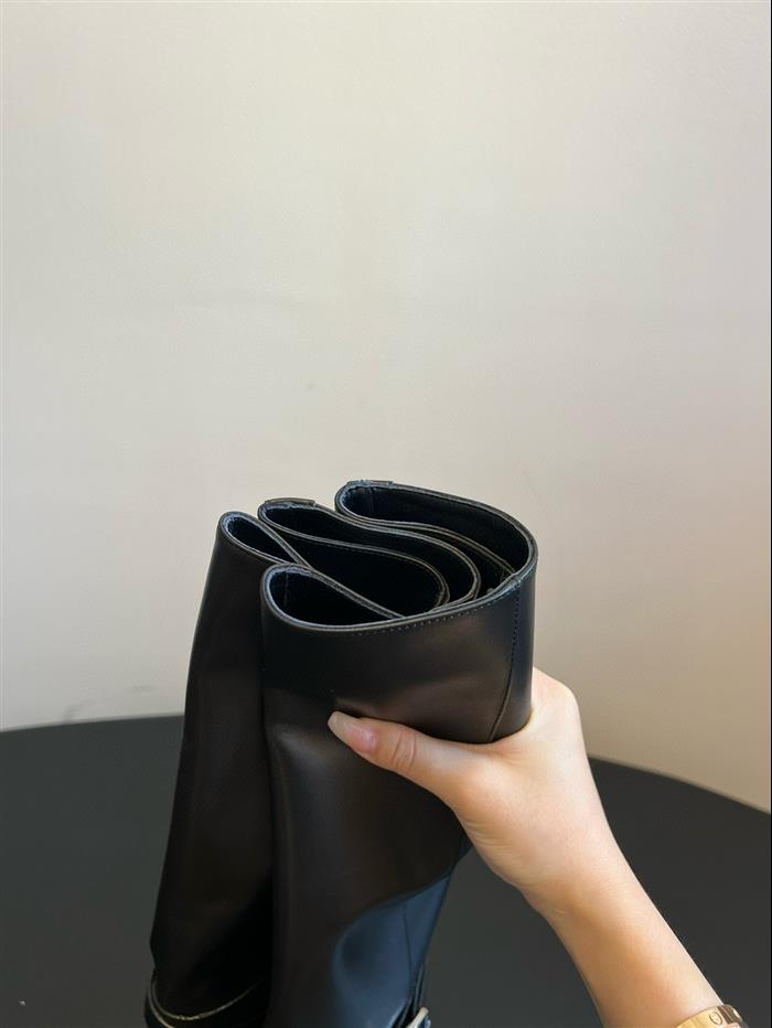 20251128173019210 540